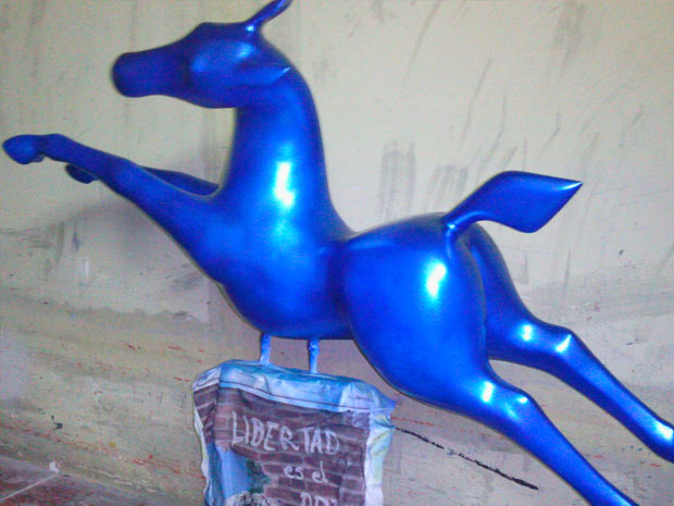 Revetec S.L caballo de color azul
